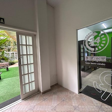 Fabuloso Flat 225, 2 Piscinas Climatizadas, Sky Com 170 Canais,Tv Com Xbox, Internet Particular 500M Bertioga, Riviera De Sao Lourenco Flat Duplex Inteiro, Adega, Cozinha Equipada Completa Servico De Hotelaria, Servico De Praia Nos Finais De Semana מראה חיצוני תמונה